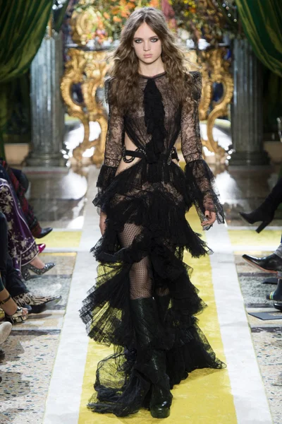 Look 55